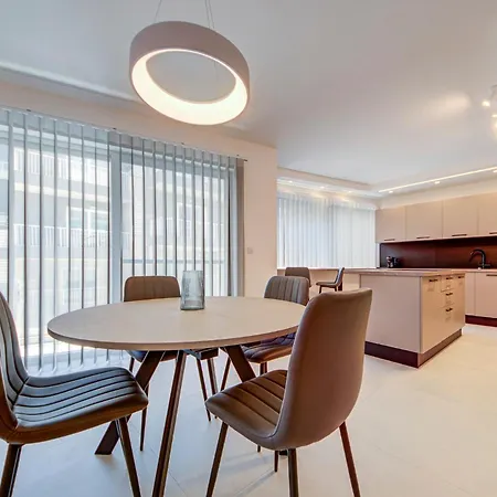 Modern 2-bed In Near Lägenhet Mellieħa