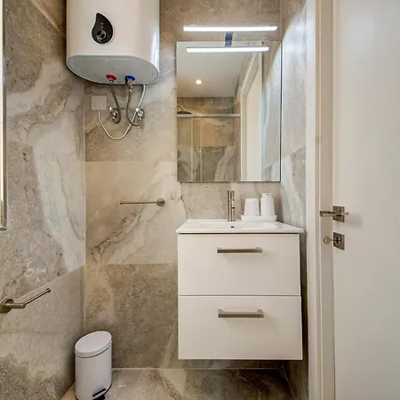 Modern 2-bed In Near Lägenhet Mellieħa