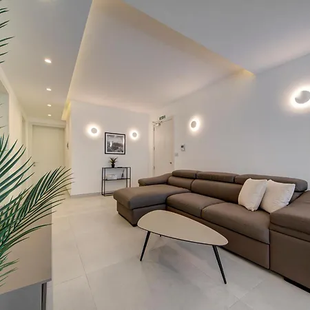 Modern 2-bed In Near Lägenhet Mellieħa